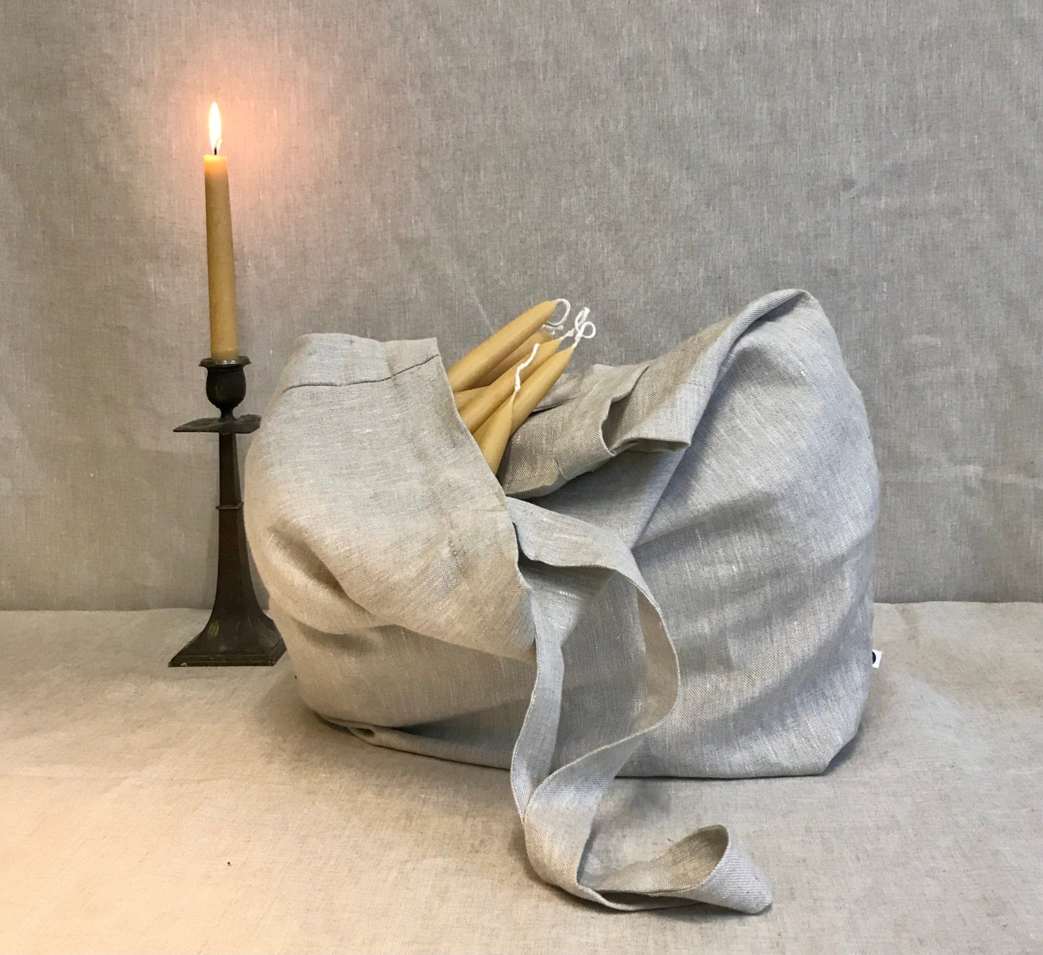 Large Linen Carrier